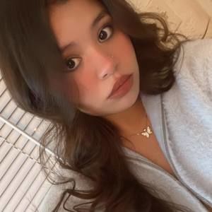 Meet your Posher, Astrid